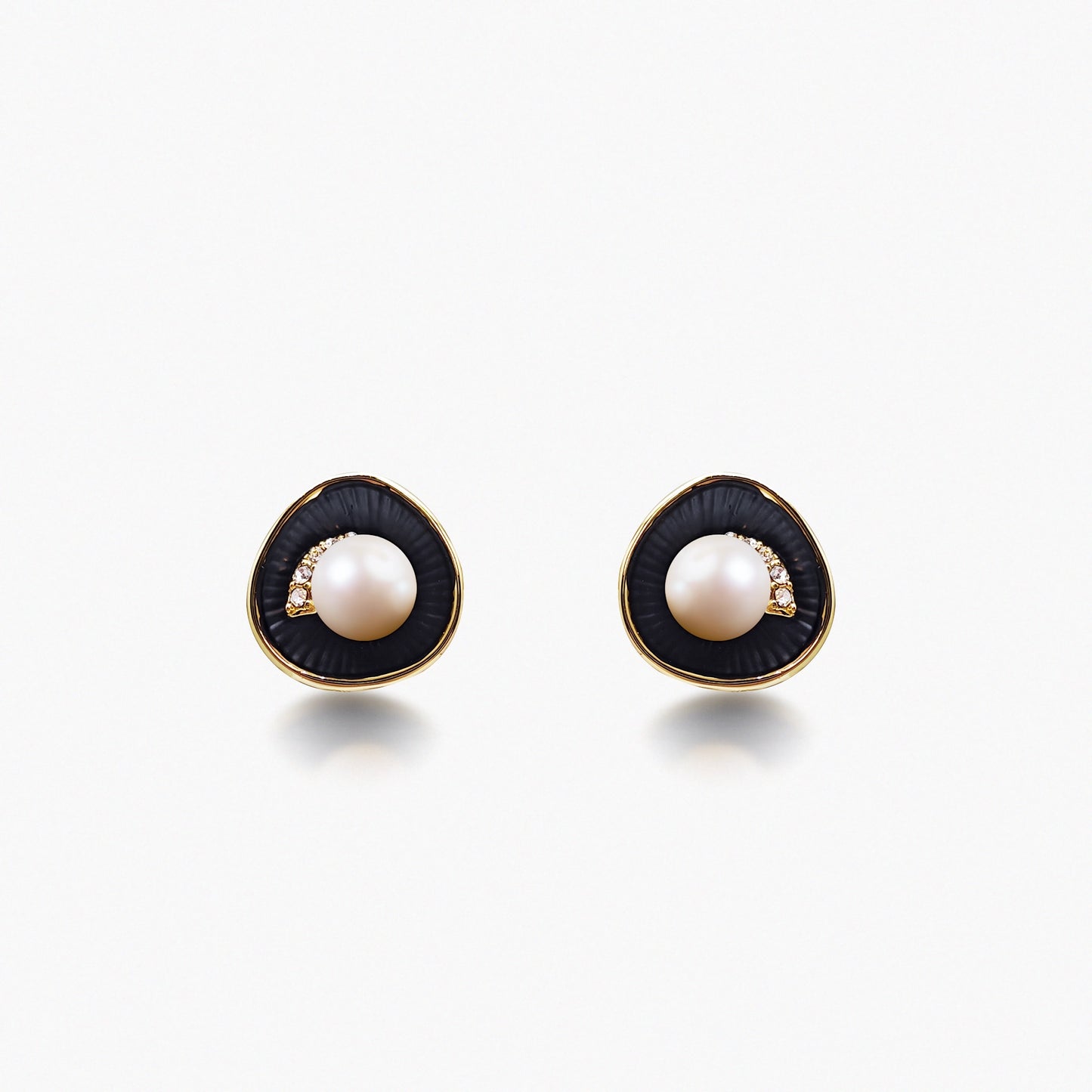 Noir Delight Earrings